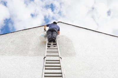 Peinture extérieure au Poët-Laval — façades et ravalement